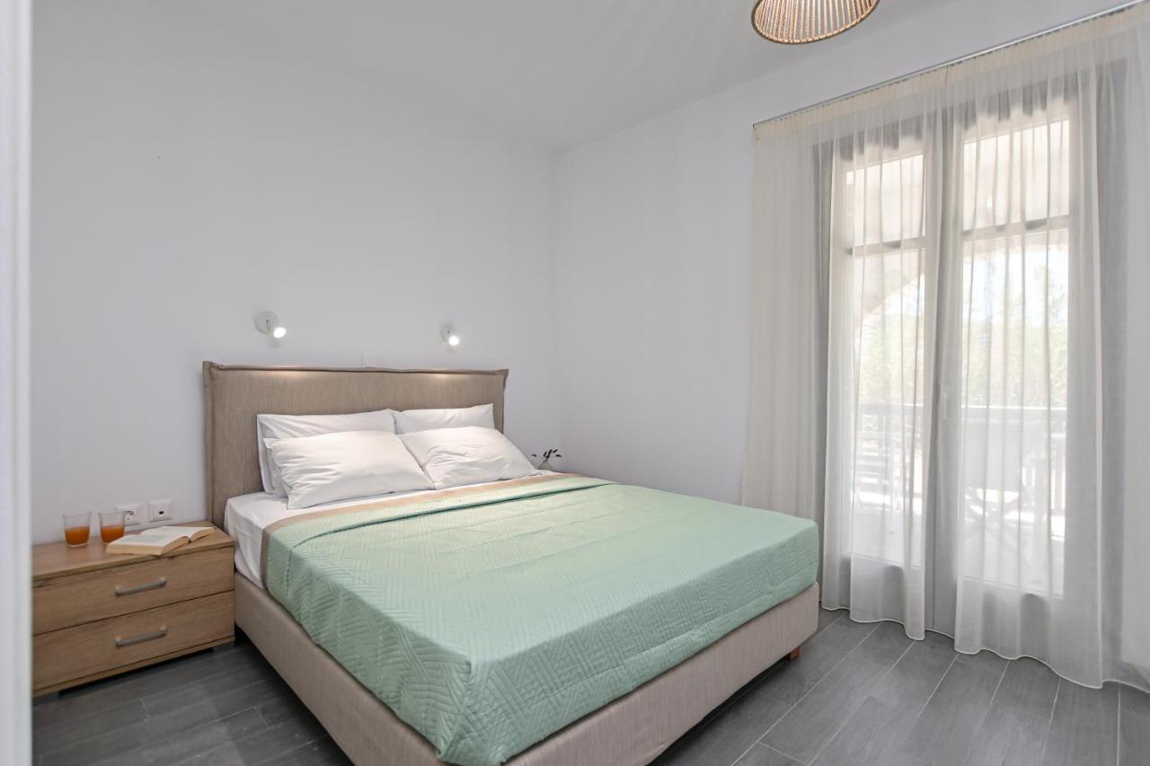 Vive Mare Plaka II Aparthotel Buitenkant foto