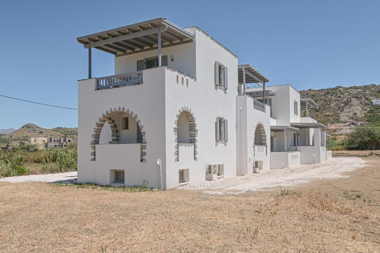 Vive Mare Plaka II Aparthotel Buitenkant foto
